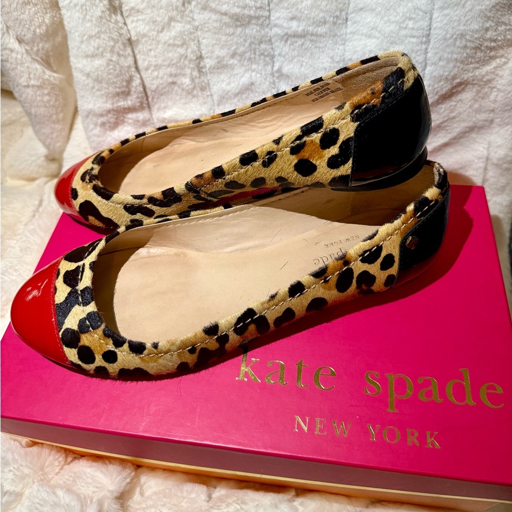 Kate Spade Brown and Red Flats with Exotic Print